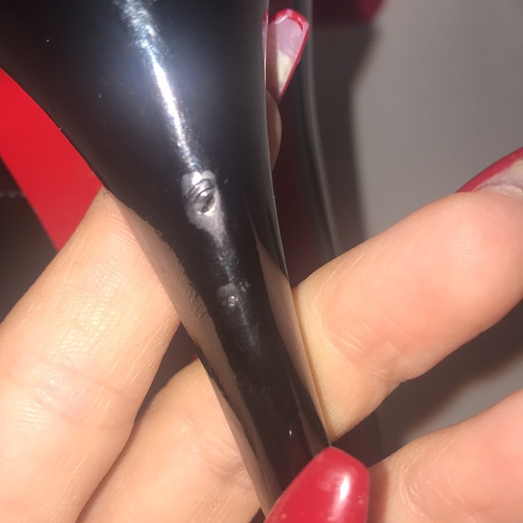 CHRISTIAN LOUBOUTIN
Rolando 120 Patent Leather Pumps - Picture 7 of 10